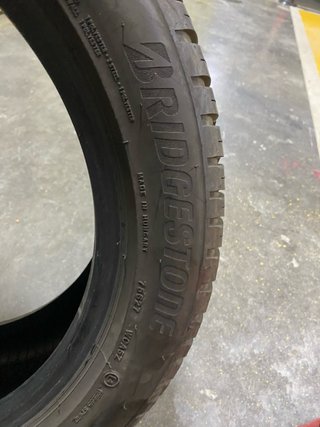 2 Neumáticos 215/50R17 Buen Estado