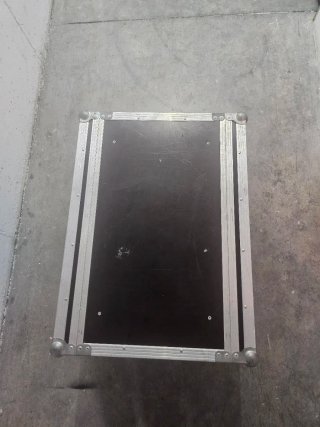 Flight Case THON Combi (Cabezal + Rack 19)
