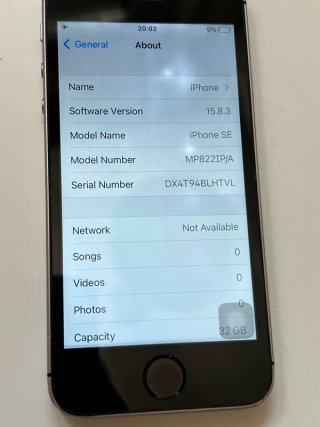 iPhone SE (2016) Cinza Espacial 32GB