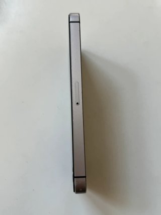 iPhone SE (2016) Cinza Espacial 32GB