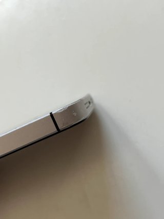 iPhone SE (2016) Cinza Espacial 32GB