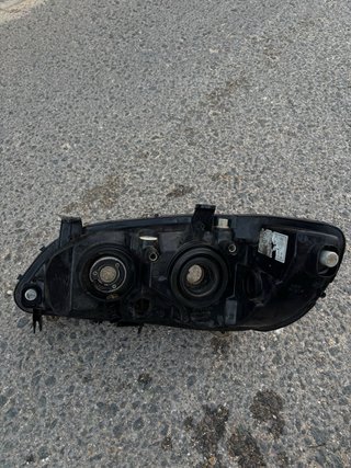 Faros Opel Zafira