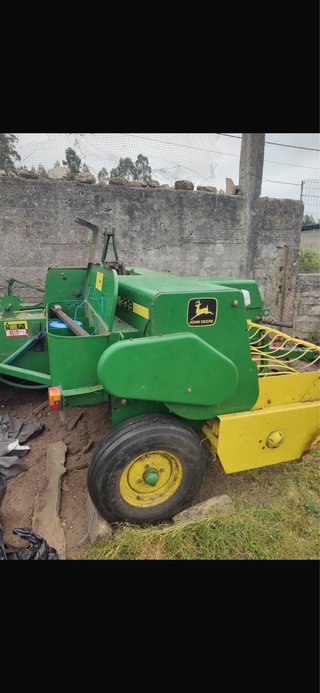 Empacadora John Deere 339