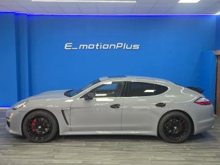 Porsche Panamera 2012