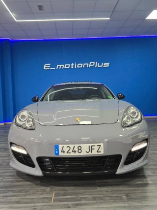 Porsche Panamera 2012