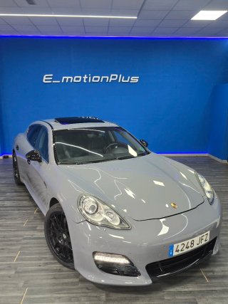 Porsche Panamera 2012