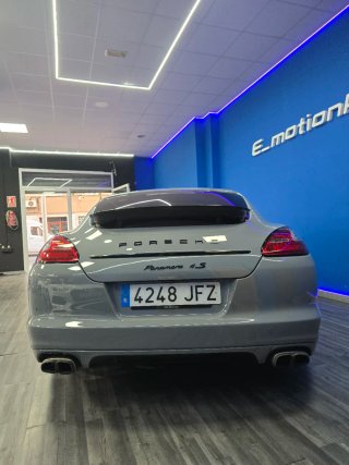 Porsche Panamera 2012