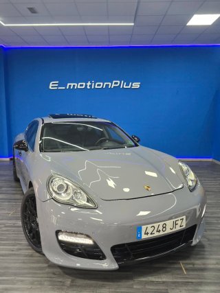 Porsche Panamera 2012
