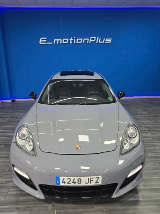 Porsche Panamera 2012