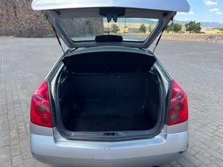 Nissan Primera 2005