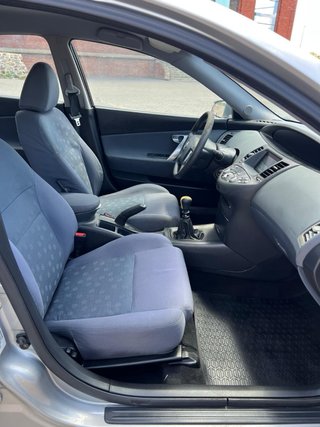 Nissan Primera 2005