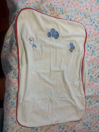 Cambiador de bebé con fundas