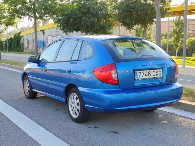 KIA Rio 2004