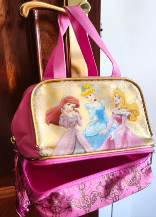 2 Bolsos Infantiles Princesas y Hello Kitty