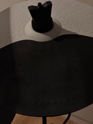 Batería Electrónica Alesis