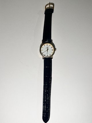 Reloj Mujer Morita Quartz Elegante Negro y Dorado