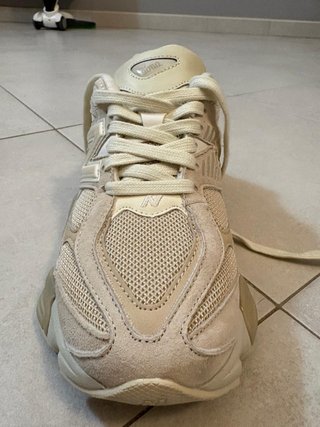 New Balance 37.5 Beige/Bianco Nuove