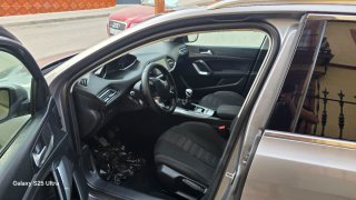 Peugeot 308 2016