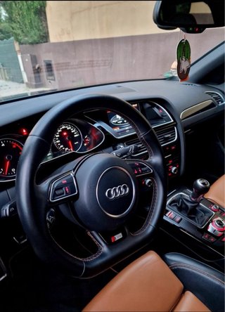 Audi A4 Avant 3.0 V6