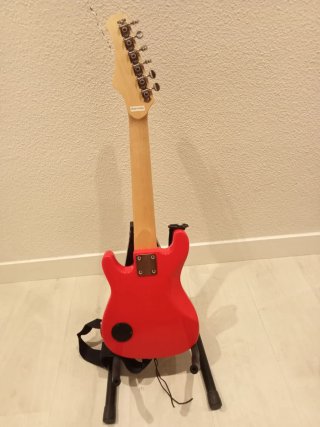 Guitarra Eléctrica Roja Infantil + Amplificador