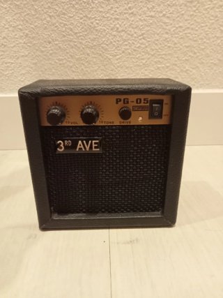 Guitarra Eléctrica Roja Infantil + Amplificador