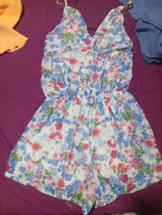 2 monos elegantes Talla M PrecioLos 2