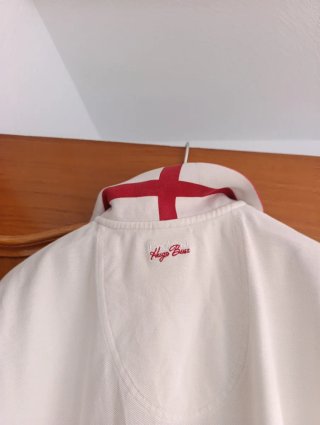 Polo Hugo Boss Talla S Blanco y Rojo
