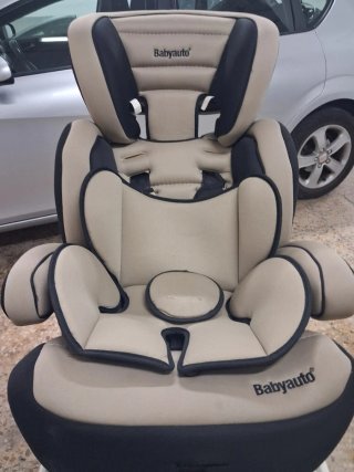 Silla de coche Babyauto buen estado