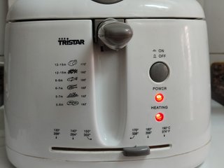 Freidora de 2,5 litros de capacidad (2a mano)