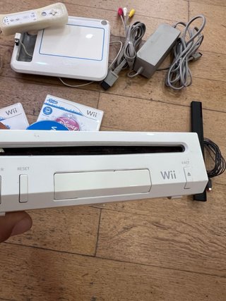Nintendo Wii + Tablet uDraw + 3 Jogos