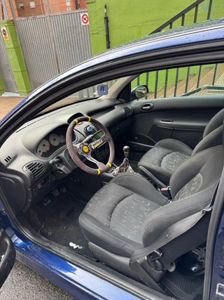 Peugeot 206 2004