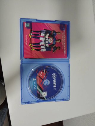 FIFA 19 Champions Edition PS4