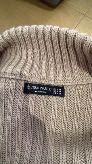 Chaqueta Stradivarius pelo y cremallera