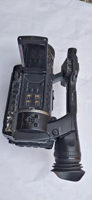 Videocámara Panasonic AG-HMC40 HD