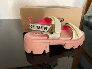 Sandalias Kurt Geiger