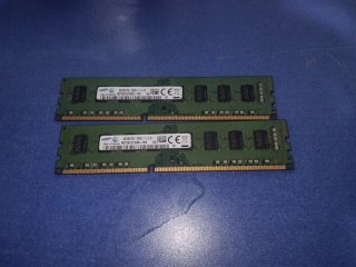 2x Tarjetas RAM DDR3 (16GB y 4GB)