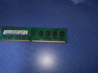 2x Tarjetas RAM DDR3 (16GB y 4GB)