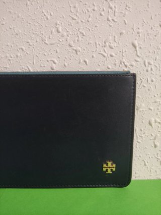 Cartera Tory Burch. Azul.
