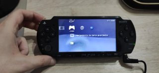 Consola Sony PSP 2004 con gioco e accessori