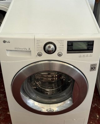 LAVADORA LG DIRECT DRIVE DE 12 KILOS