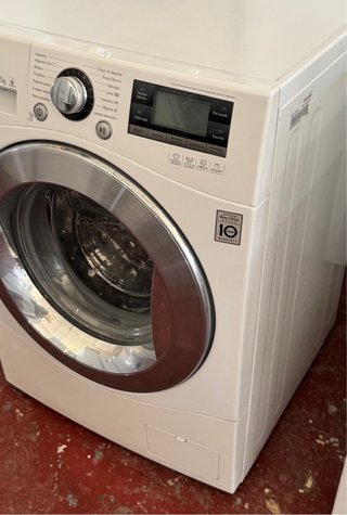 LAVADORA LG DIRECT DRIVE DE 12 KILOS