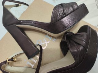 Zapatos Mint & Rose Marrones y Dorados
