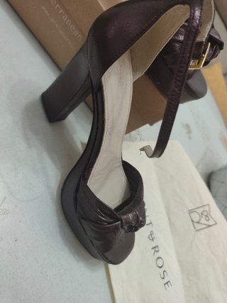 Zapatos Mint & Rose Marrones y Dorados