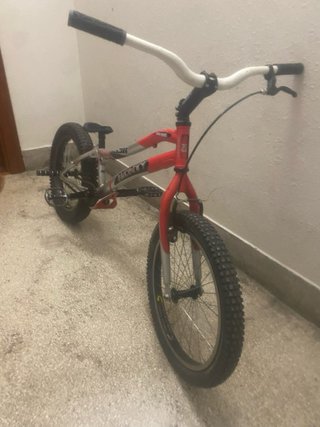 Bicicleta Trial Monty 218