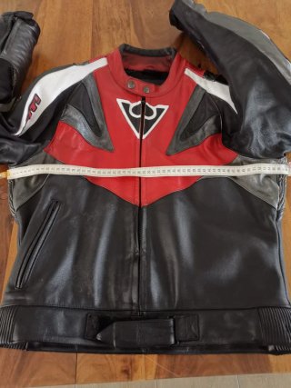 Mono de moto cuero REV'IT!