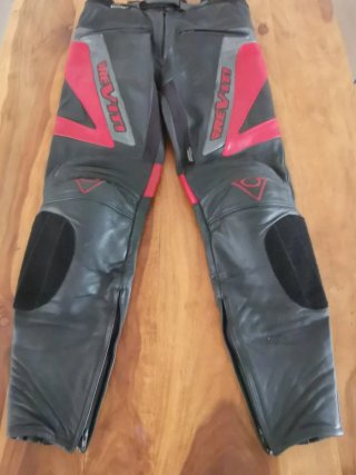 Mono de moto cuero REV'IT!
