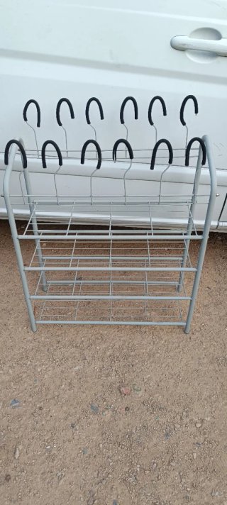 Zapatero Metálico Gris con Ganchos