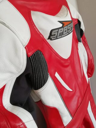 Mono de cuero Racing Boutique