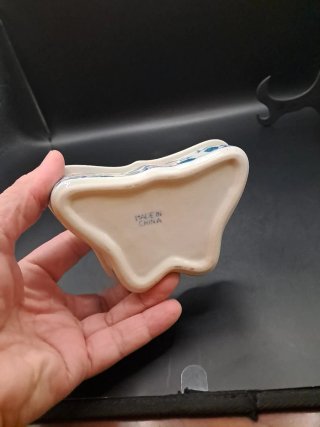 Caja china Mariposa Porcelana