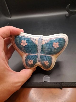 Caja china Mariposa Porcelana